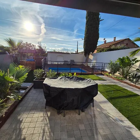 Sanadream - Location D'appartements - Portissol Appartement *