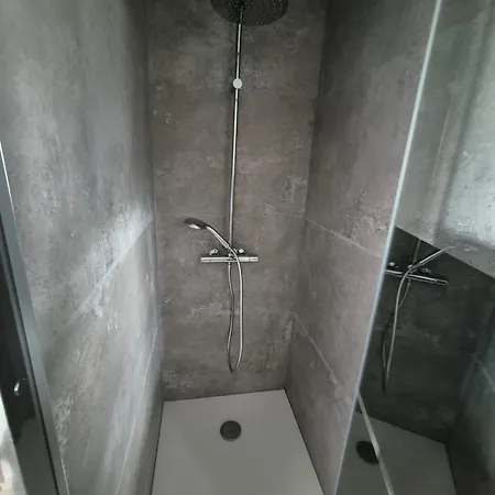 Sanadream - Location D'appartements - Portissol 아파트 사나리쉬르메르