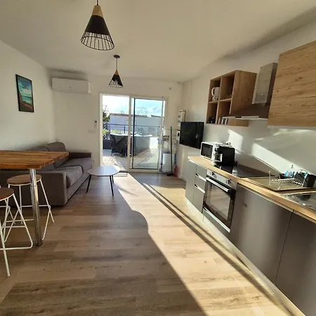 Sanadream - Location D'appartements - Portissol 아파트