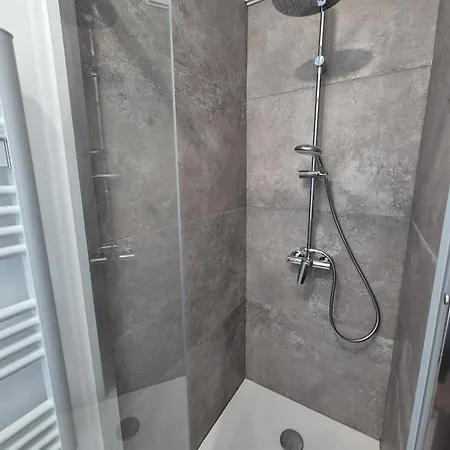 Sanadream - Location D'appartements - Portissol *