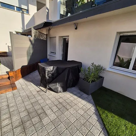 Sanadream - Location D'appartements - Portissol * 사나리쉬르메르