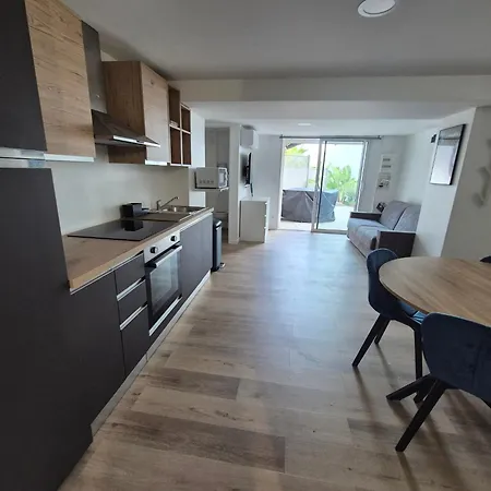 Appartement Sanadream - Location D'appartements - Portissol Sanary-sur-Mer