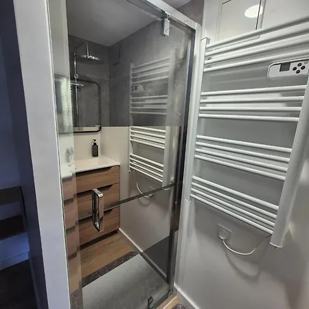 Sanadream - Location D'appartements - Portissol 아파트 사나리쉬르메르